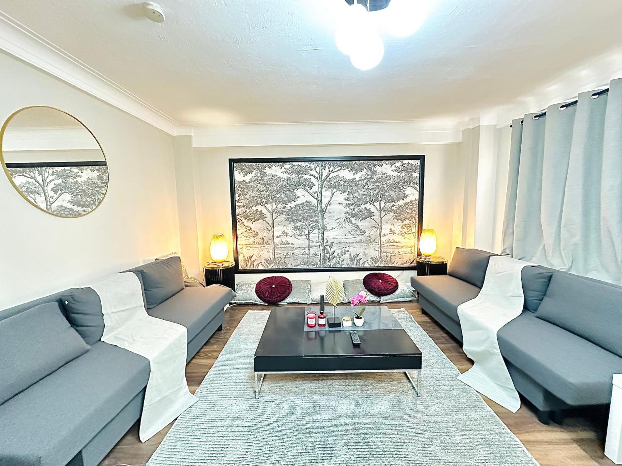 Hyde Park Comfortable Two Bedroom Apartment Londra Exterior foto